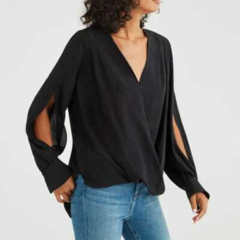 7 For All Mankind Cross Front V-neck Top, Women's Size S, Black NEW